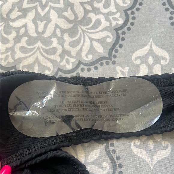 Black Ruched Bikini Bottom - Picture 6 of 6